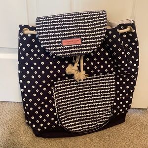 new vineyard vines stingray print day bag (backpack)